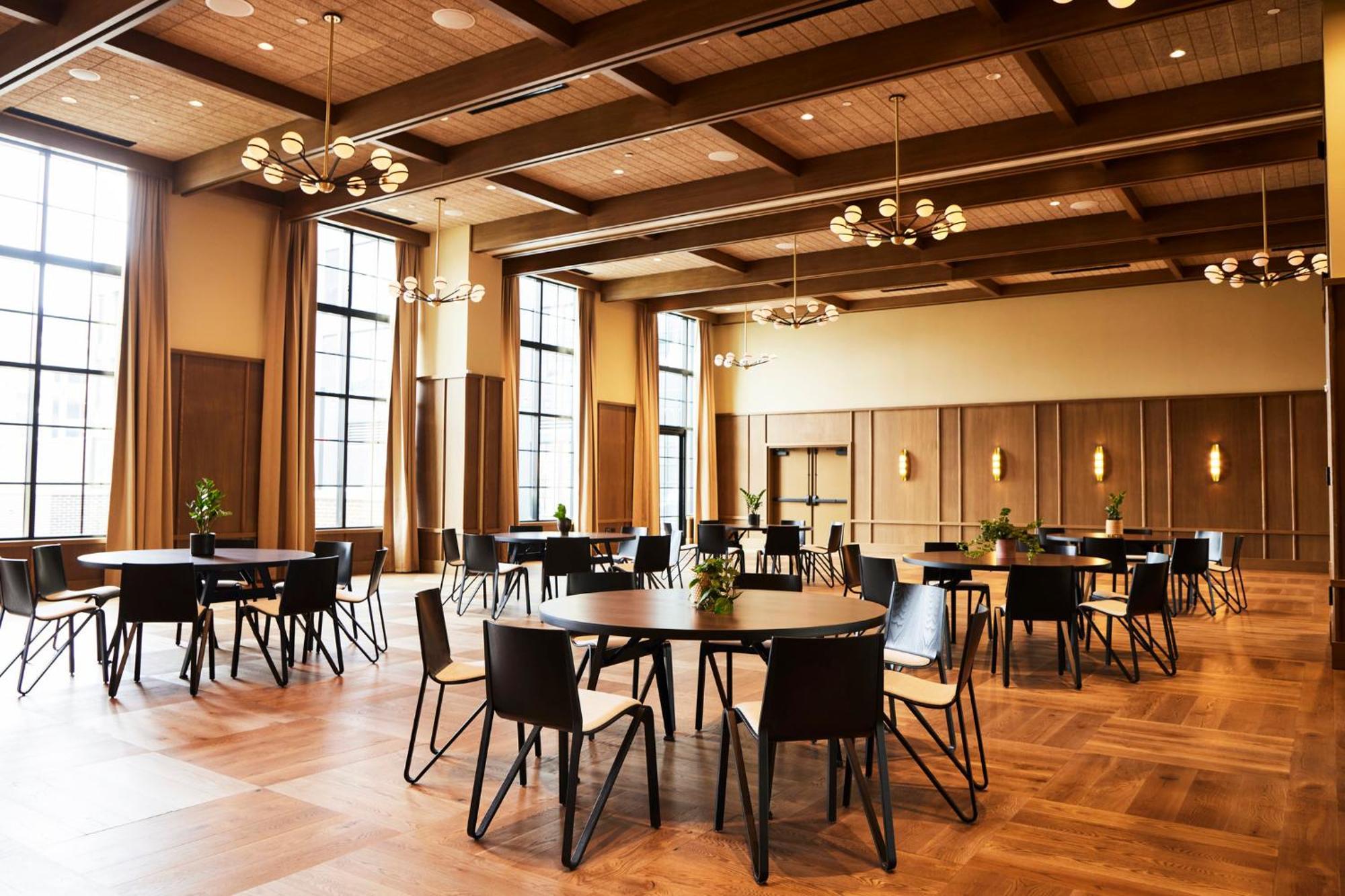 The Junto Hotel Кълъмбъс Екстериор снимка
