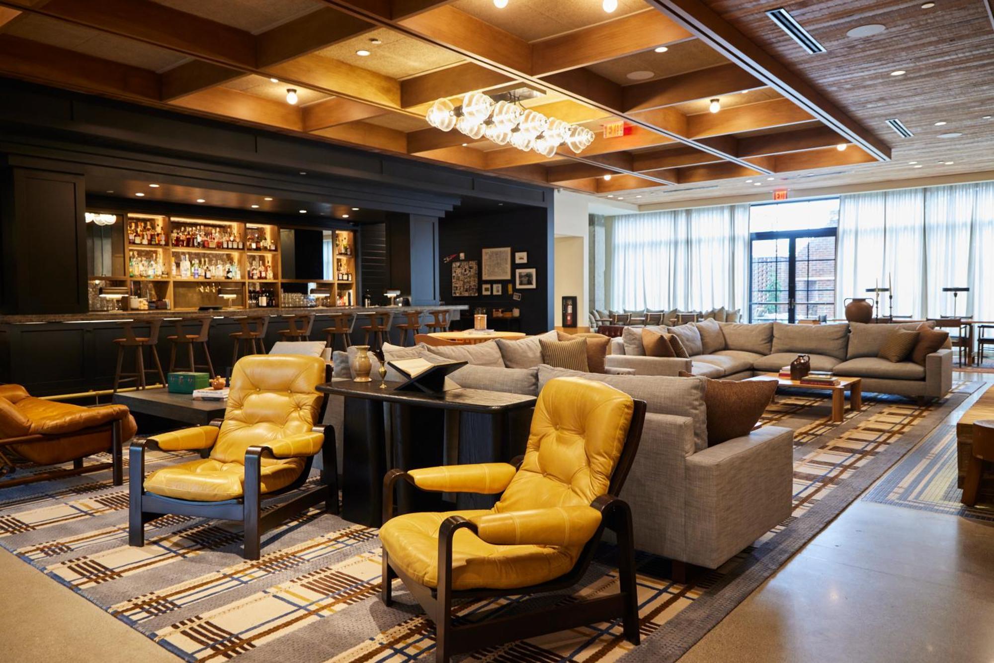 The Junto Hotel Кълъмбъс Екстериор снимка